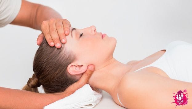 Beneficios del quiromasaje en la rigidez del cuello ISED